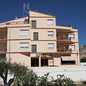 https://hostal-el-castell.catalonia-hotels.com